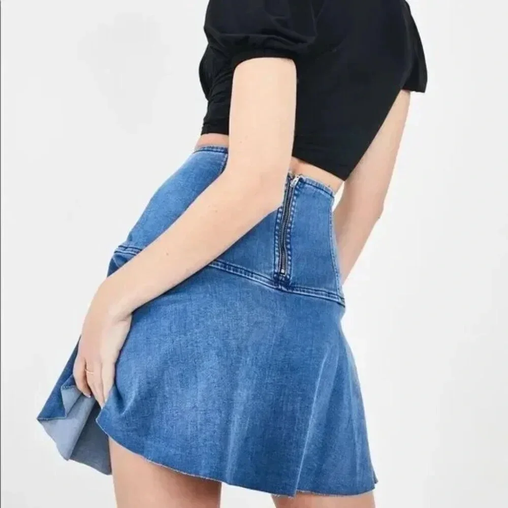 Free People Highlands A-line Blue Denim Fringe Flounce Mini Skirt Size 0